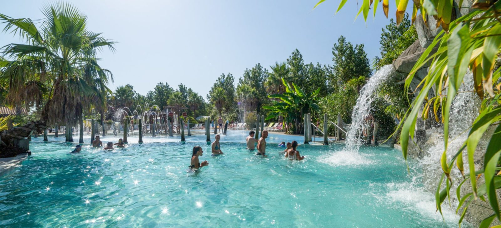 camping-con-piscina-climatizada-cascadas-biarritz-bidart-bg-home-min