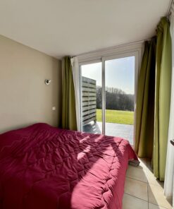 Bidarten 4 pertsonentzako logela nagusiko apartamentua alokatzen da Tuamotu-n.