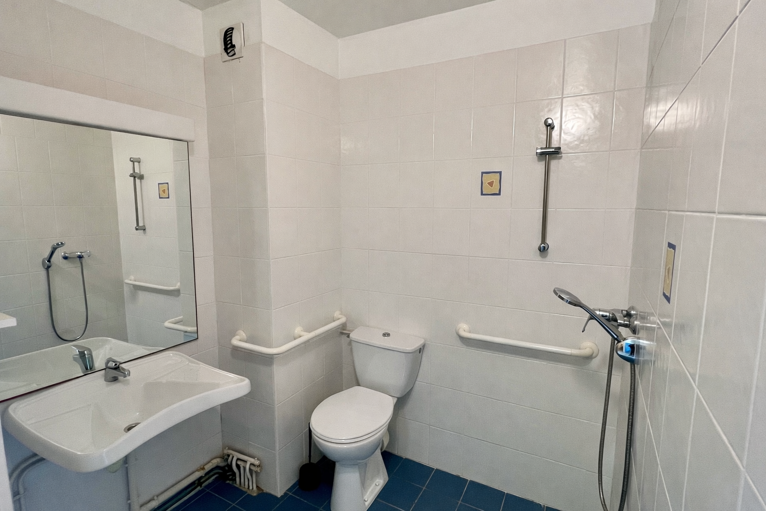 Apartamento con baño en Morea Pmr Alquiler Biarritz